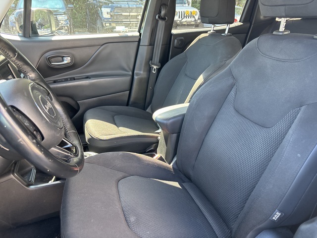 2018 Jeep Renegade Latitude North Edition photo 4