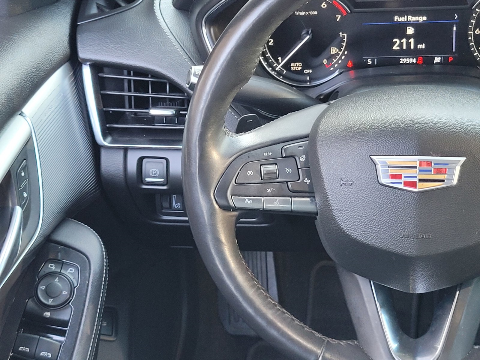 2023 Cadillac CT5 Luxury photo 13