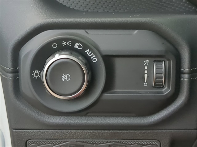 2024 Jeep Wrangler Rubicon photo 24