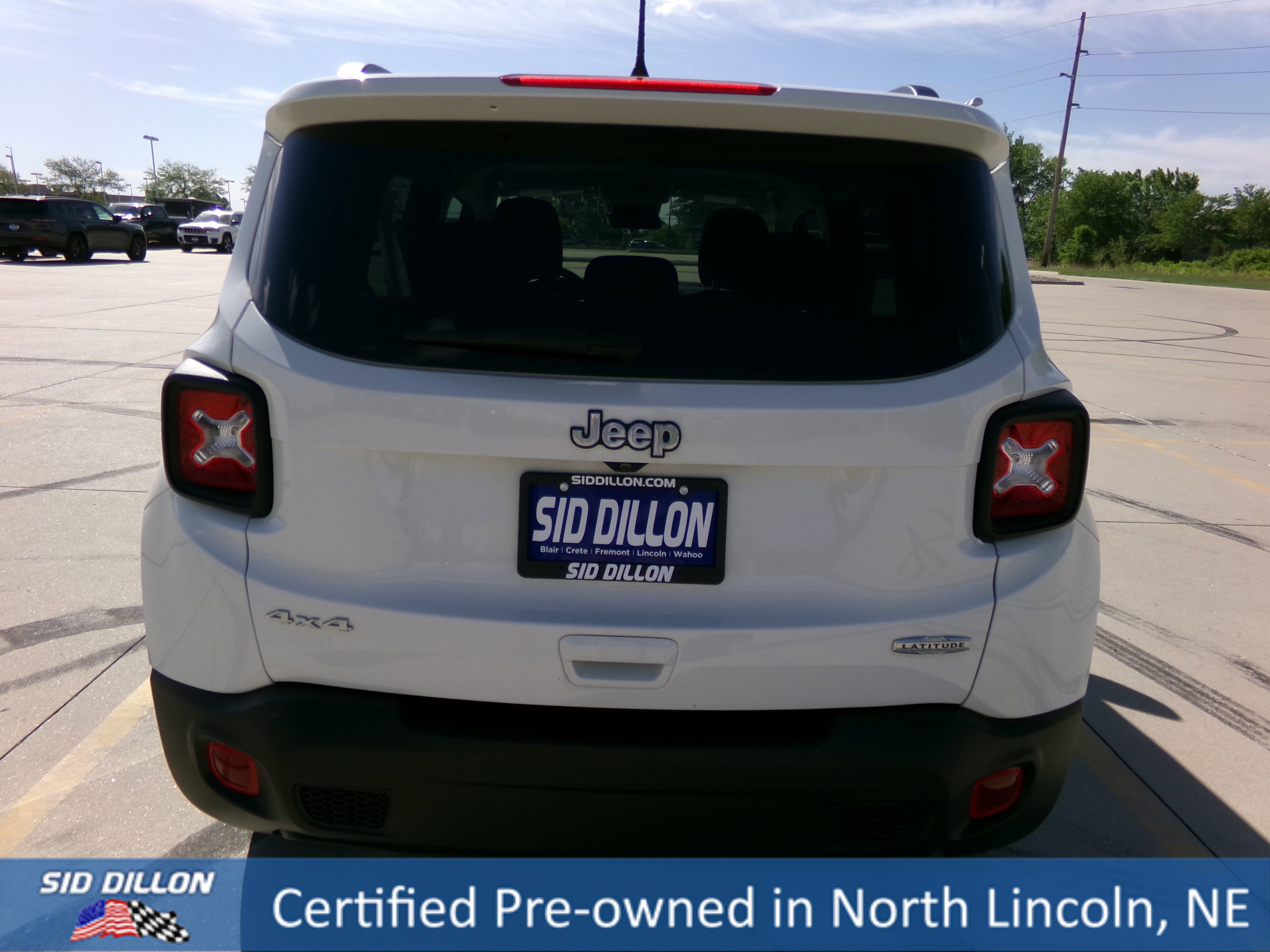 2021 Jeep Renegade Latitude photo 2