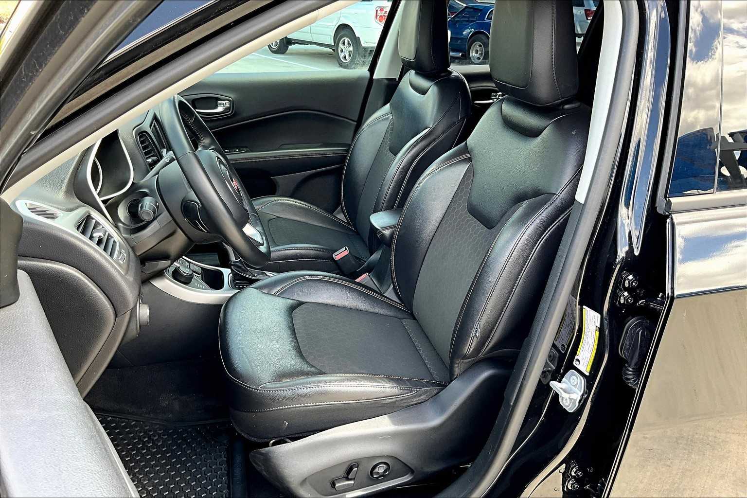 2018 Jeep Compass Latitude photo 7