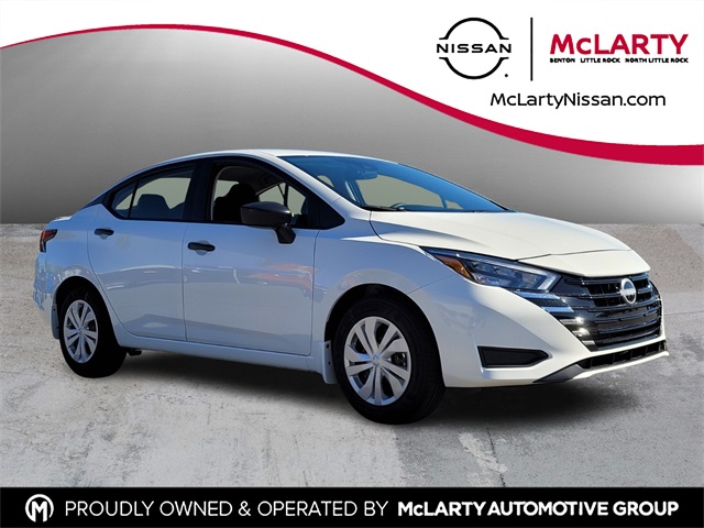 2025 Nissan Versa Sedan S's photo