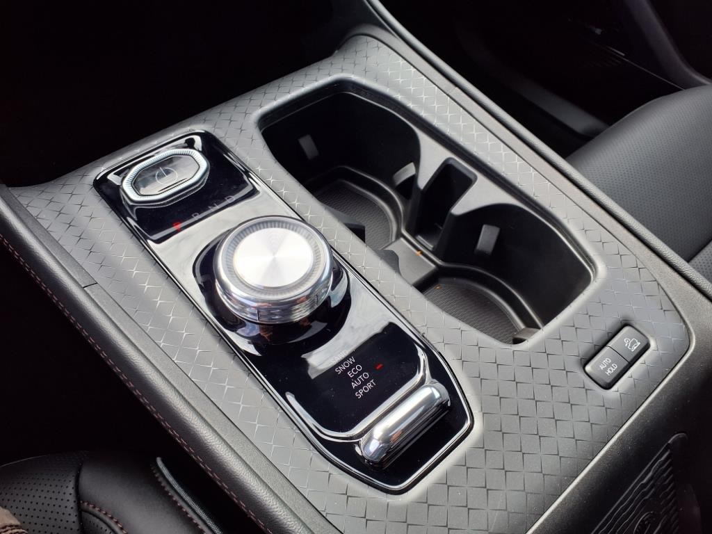 2025 Jeep Wagoneer S Limited photo 17