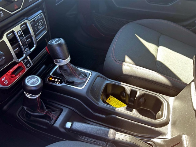 2022 Jeep Wrangler Unlimited Rubicon photo 30