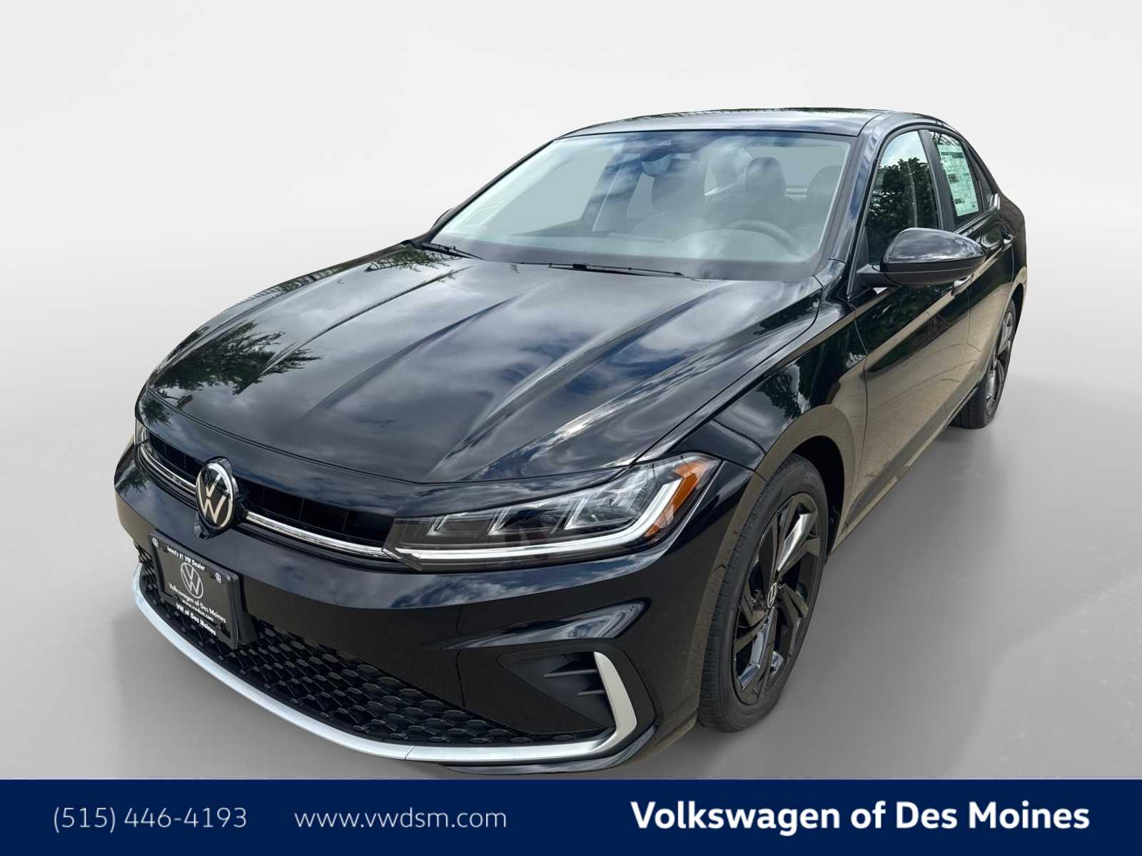 2025 Volkswagen Jetta SE's photo