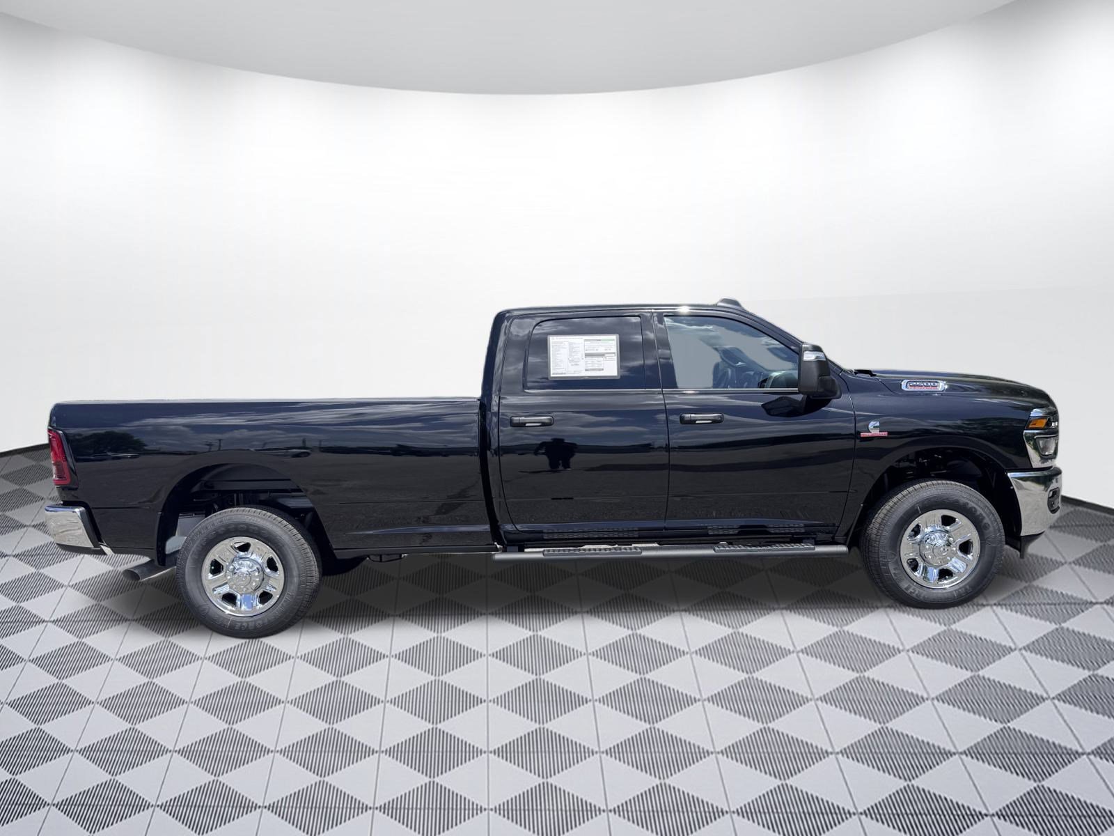 2025 Ram 2500 Tradesman photo 2