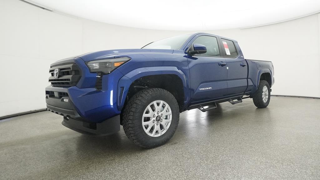 2025 Toyota Tacoma SR5 photo 6