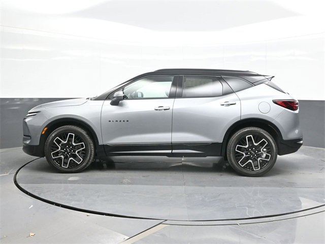 2026 Chevrolet Blazer RS photo 4