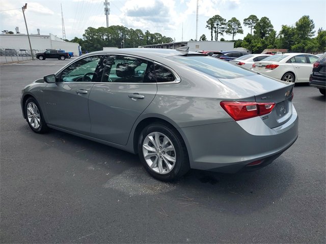 2023 Chevrolet Malibu 1LT photo 4