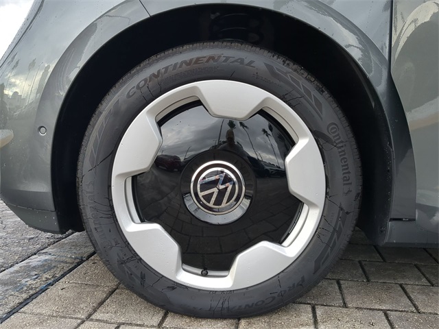 2025 Volkswagen ID. Buzz Pro Plus photo 26
