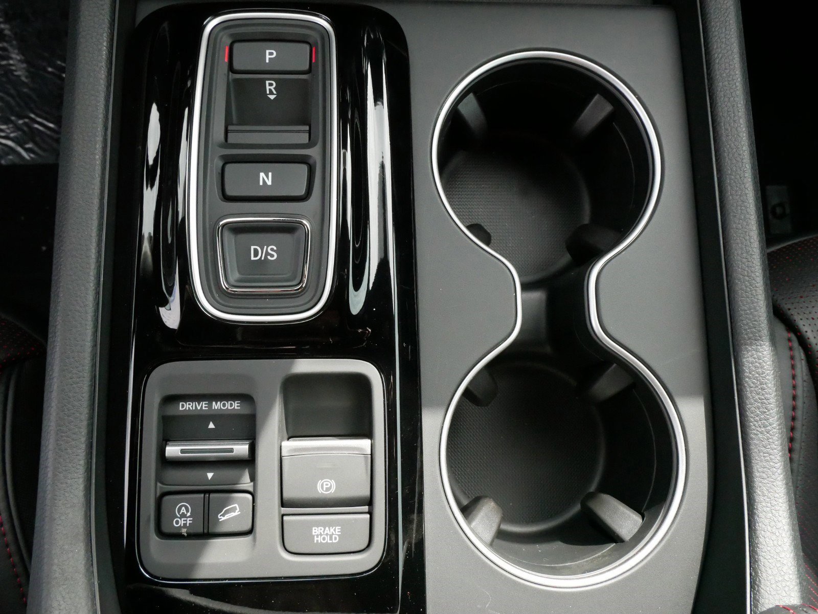 2025 Honda Pilot Black Edition photo 19