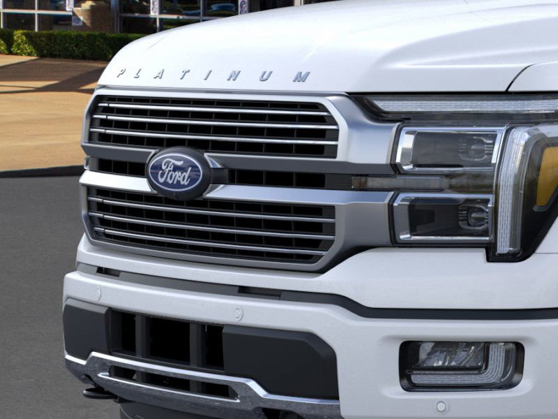 2025 Ford F-150 Platinum photo 17