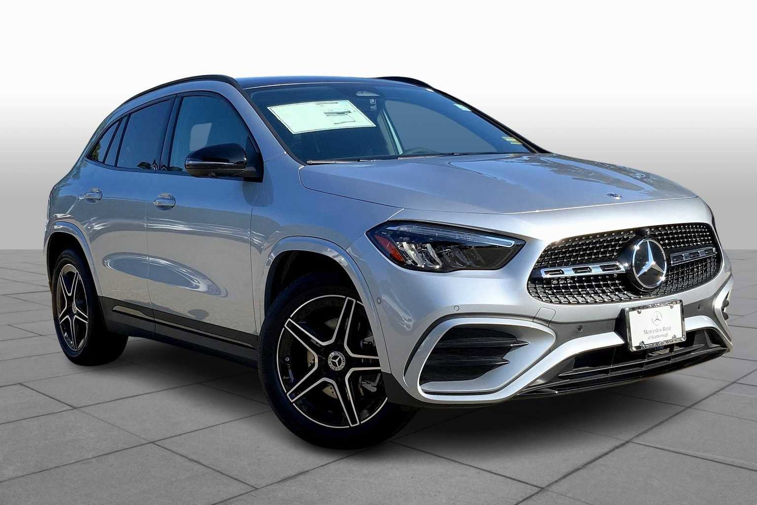 2026 Mercedes Benz GLA 250 4MATIC photo 2