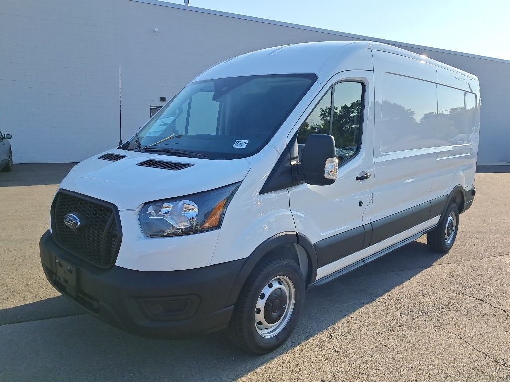 2025 Ford Transit Van Base's photo