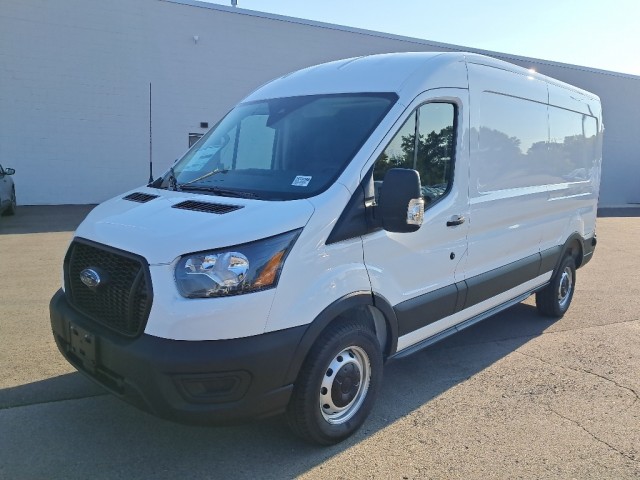 2025 Ford Transit Van Base's photo