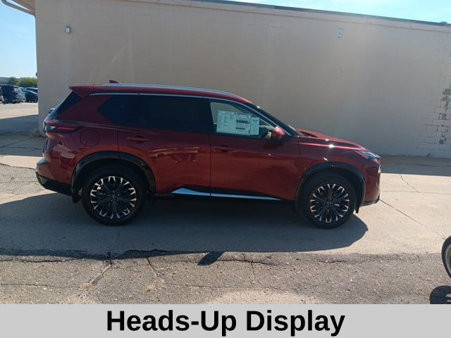 2026 Nissan Rogue Platinum photo 2