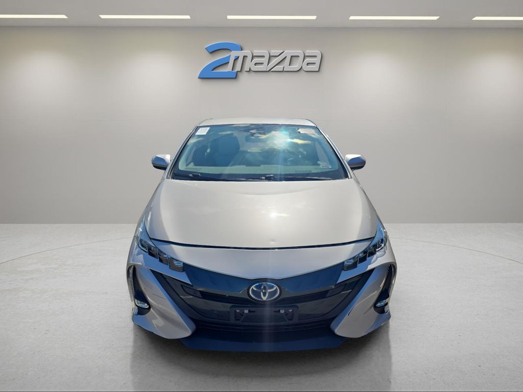 2017 Toyota Prius Prime Three Four photo 6