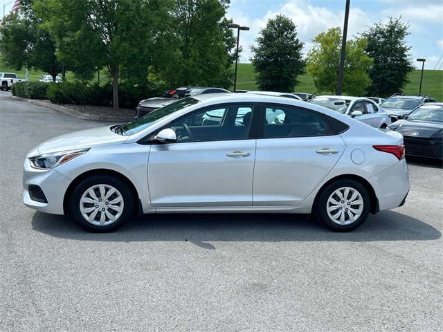 2021 Hyundai Accent SE photo 6