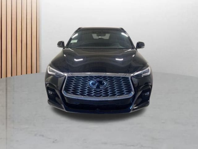 2025 Infiniti QX55 Essential photo 2