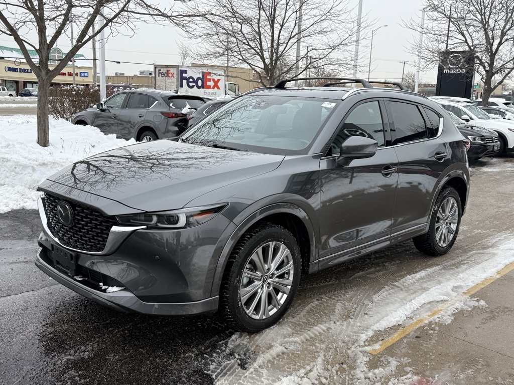 2022 Mazda CX-5 2.5 Turbo Signature photo 2