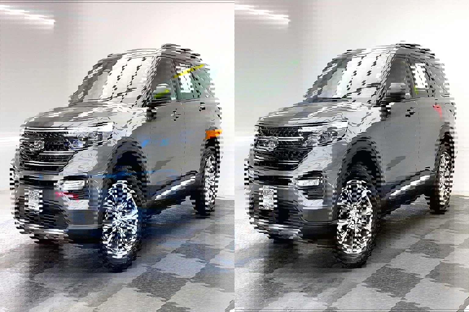2020 Ford Explorer XLT photo 10