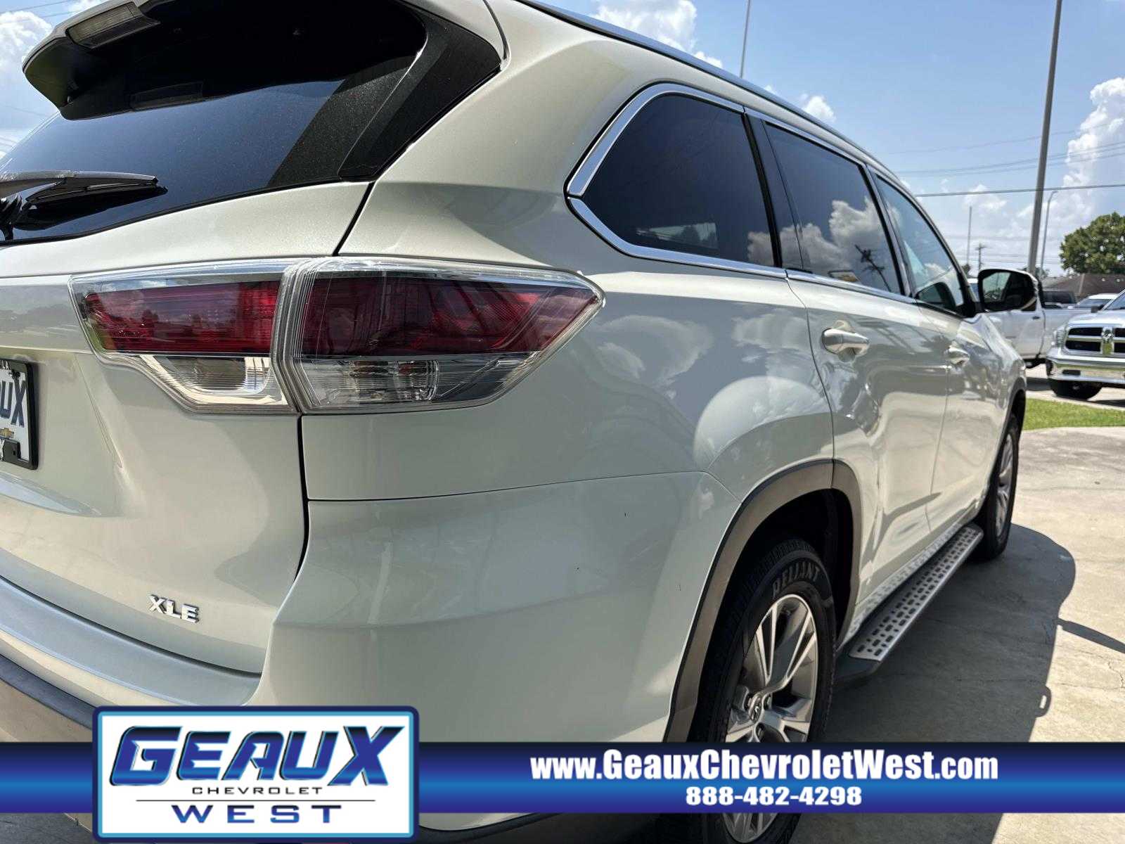 2015 Toyota Highlander XLE photo 24