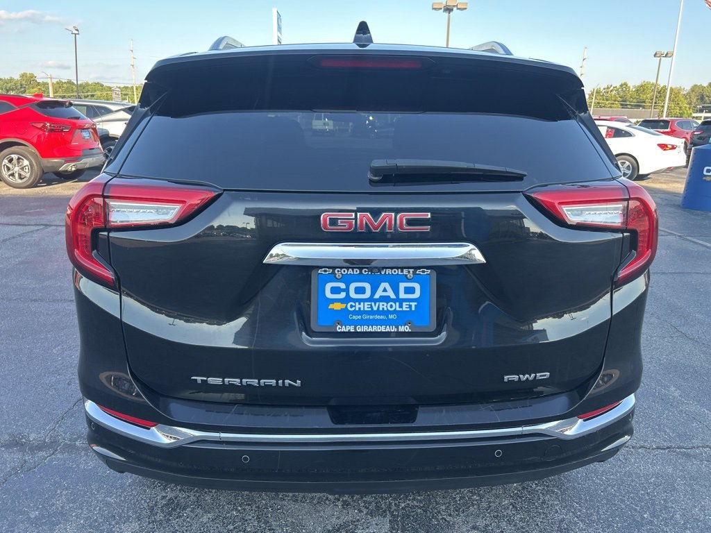 2022 Gmc Terrain Denali photo 3