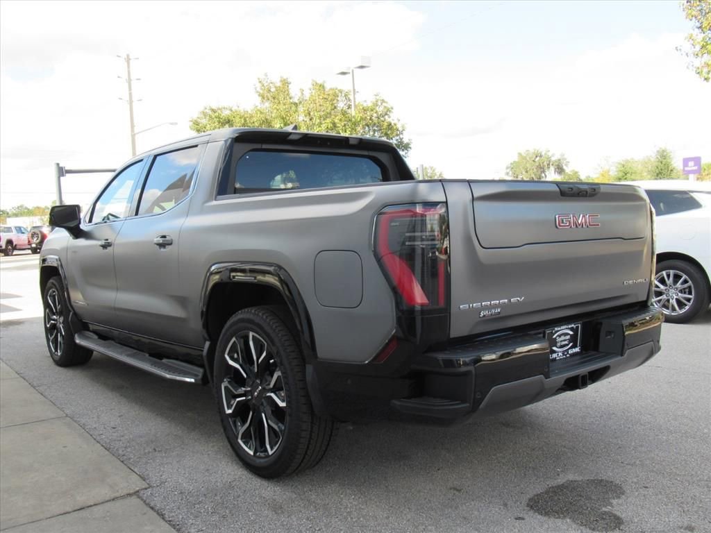 2026 Gmc Sierra EV Denali photo 4