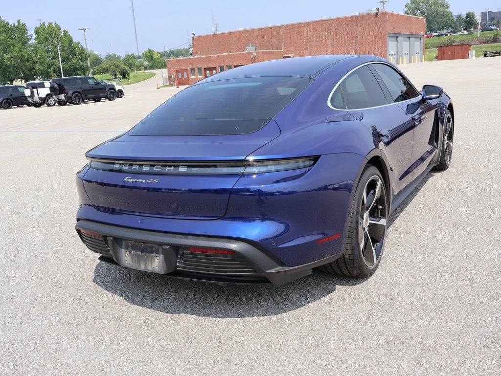 2021 Porsche Taycan 4S photo 10