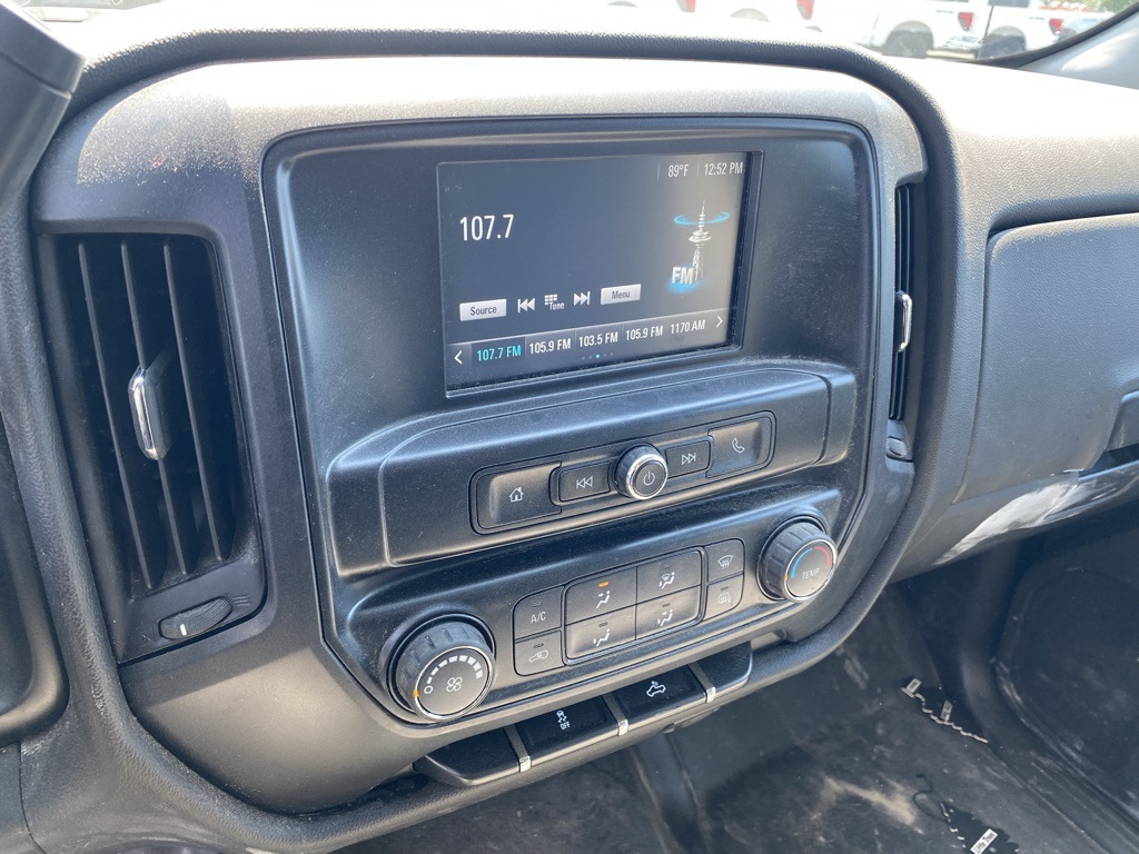 2018 Chevrolet Silverado 1500 photo 4