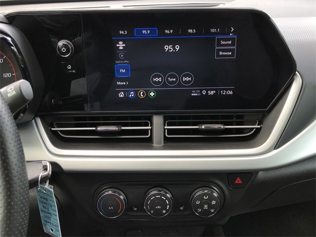 2024 Chevrolet Trax photo 20