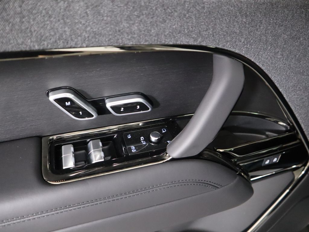 2025 Land Rover Range Rover Sport Autobiography photo 21