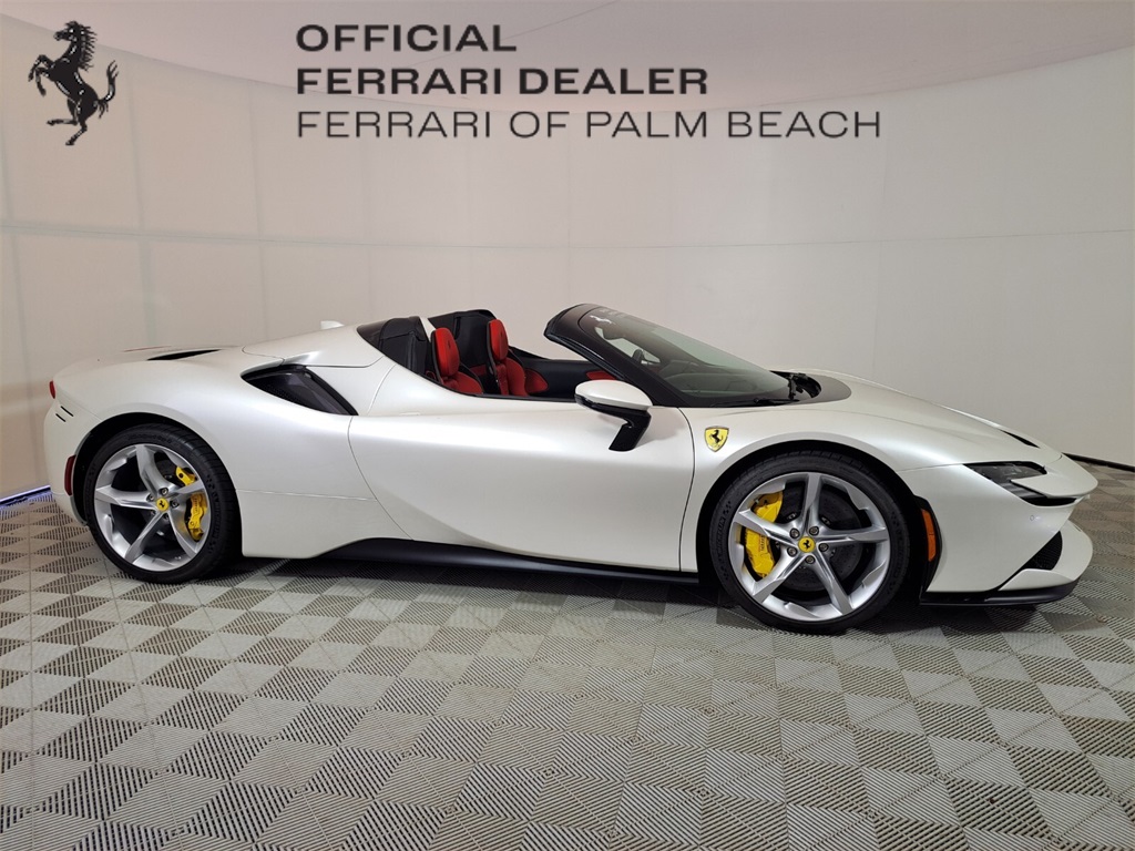2024 Ferrari SF90 Spider Base photo 2