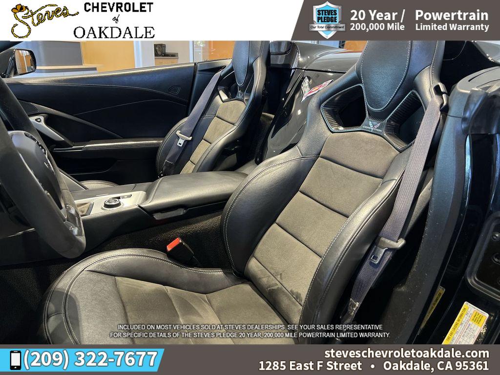 2016 Chevrolet Corvette Stingray 1LT photo 19