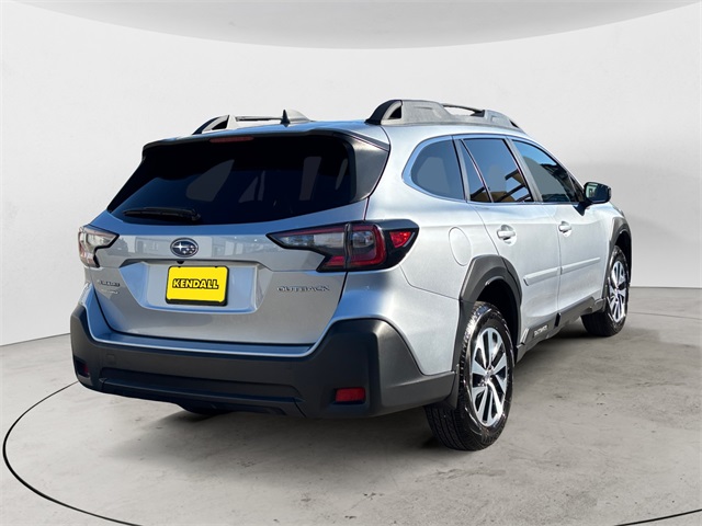 2025 Subaru Outback Premium photo 5