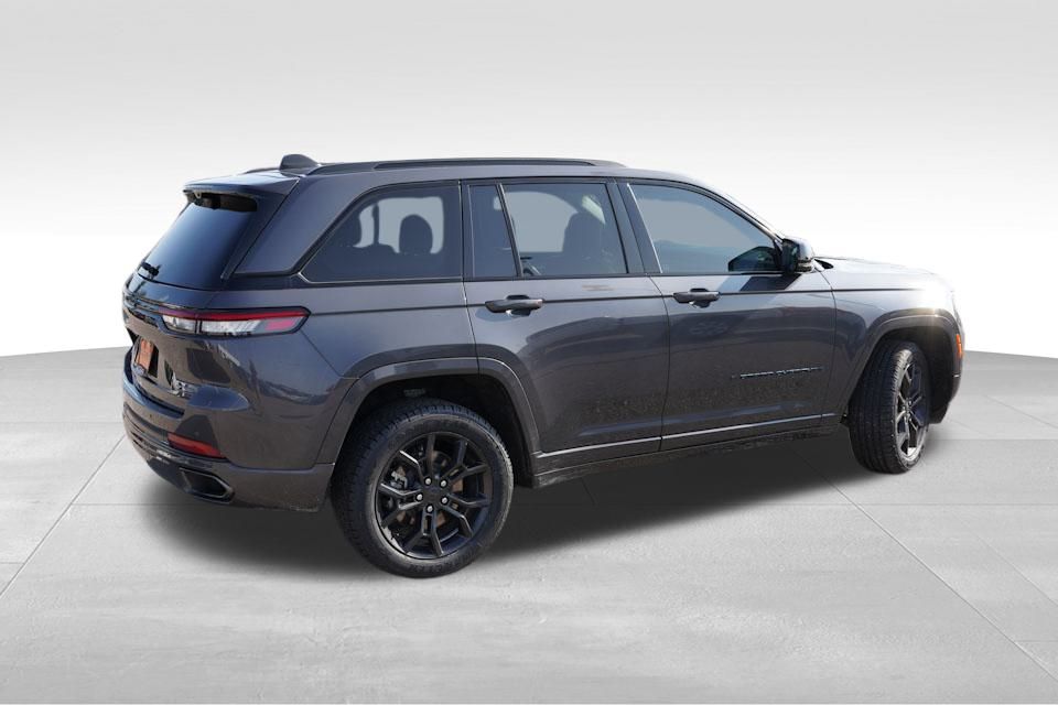 2023 Jeep Grand Cherokee 4xe photo 4