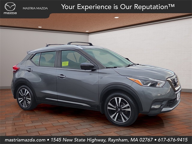 2019 Nissan Kicks SR