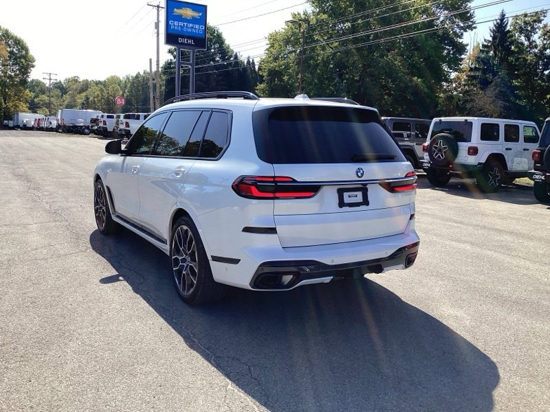 2023 Bmw X7 xDrive40i photo 2