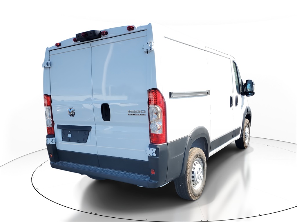 2026 Ram ProMaster 1500 photo 3