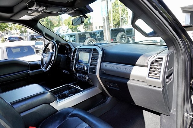 Used 2021 Black Ford Platinum image 11