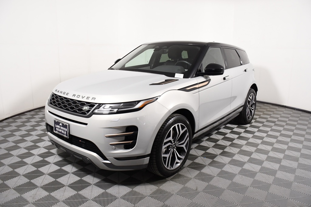 2023 Land Rover Range Rover Evoque SE's photo
