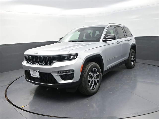 2025 Jeep Grand Cherokee Limited photo 2