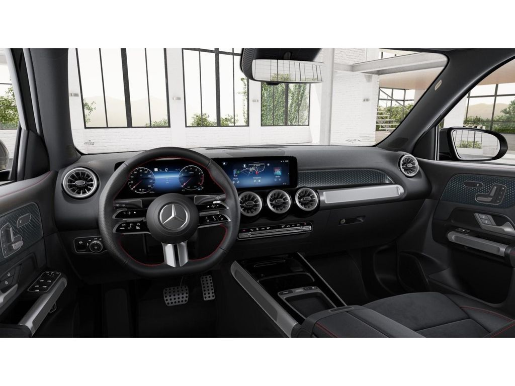 2025 Mercedes Benz GLB 250 4MATIC photo 3