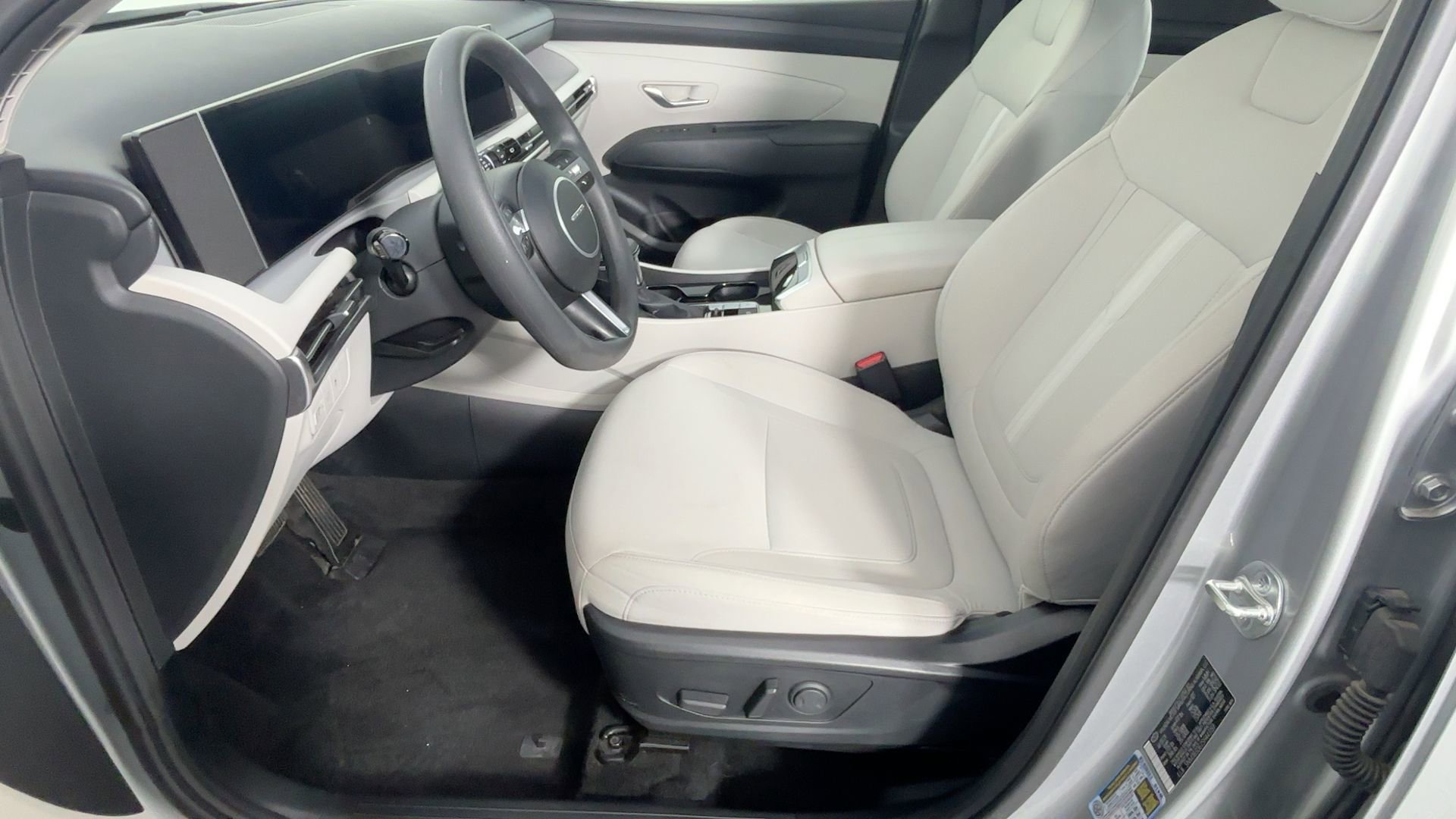 2025 Hyundai Tucson SEL photo 4