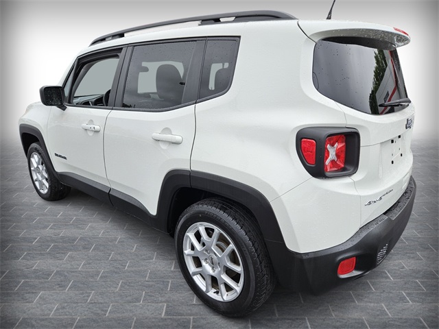2022 Jeep Renegade Latitude photo 5