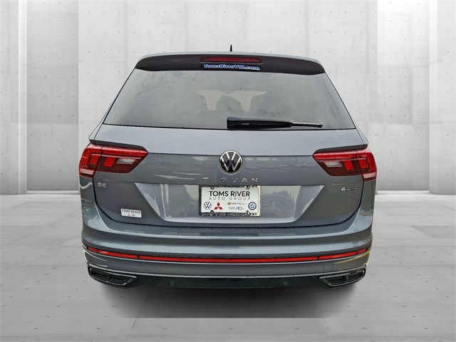 2022 Volkswagen Tiguan SE R-Line Black photo 3
