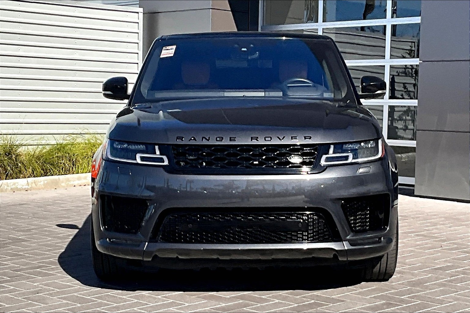 2021 Land Rover Range Rover Sport HSE Dynamic photo 2