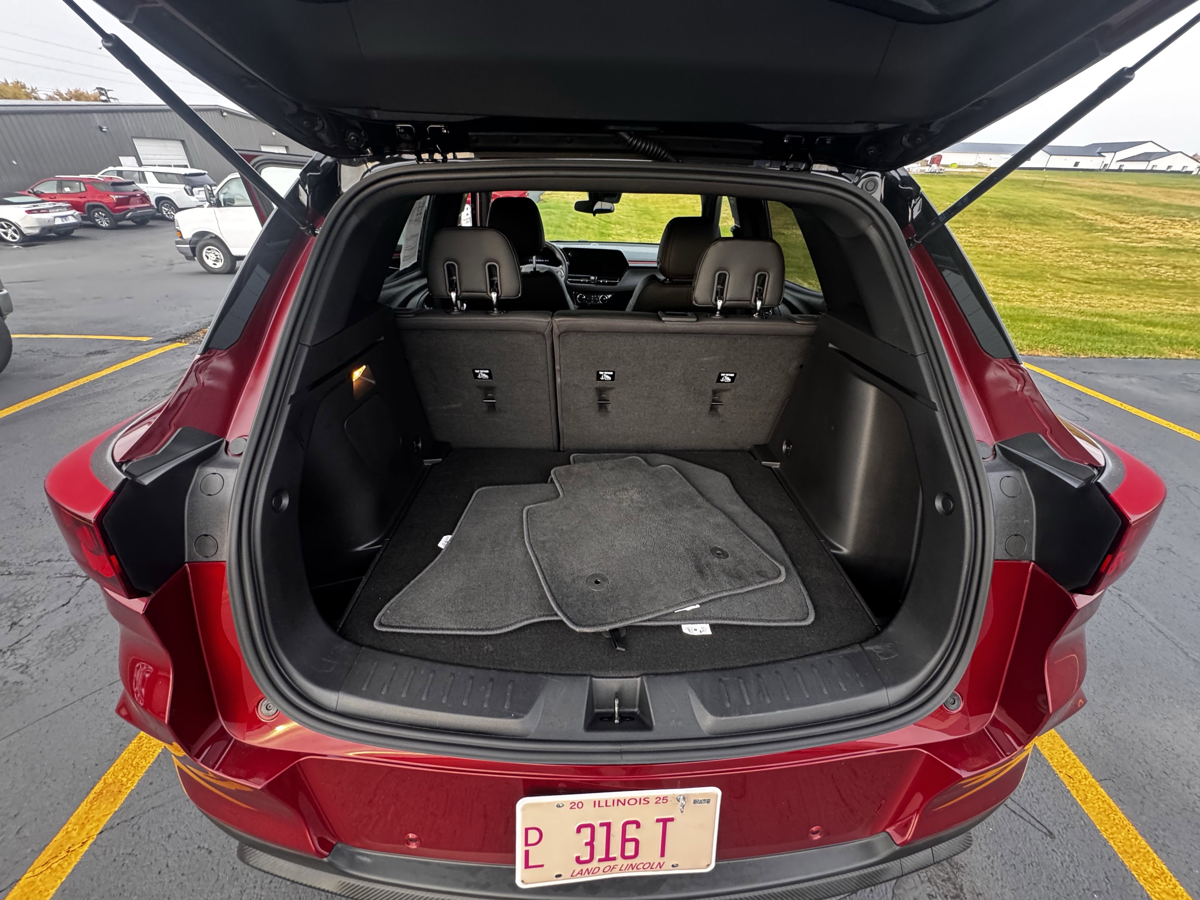 2024 Chevrolet Trailblazer RS photo 2