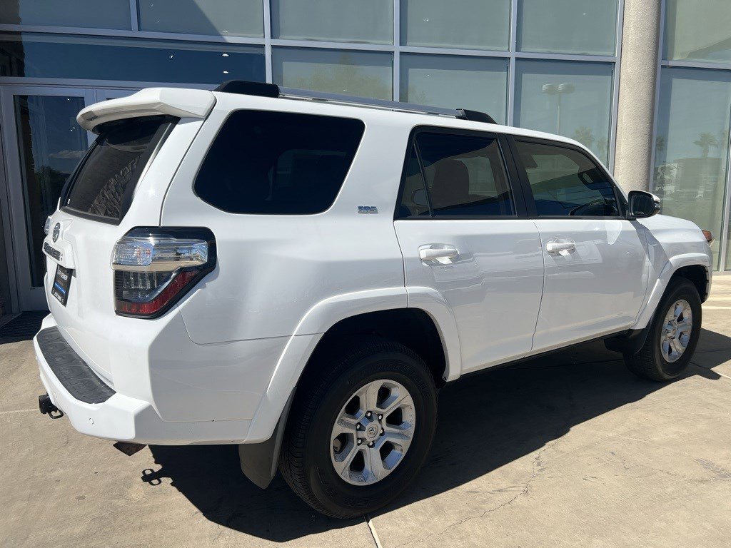 2021 Toyota 4Runner SR5 Premium photo 3