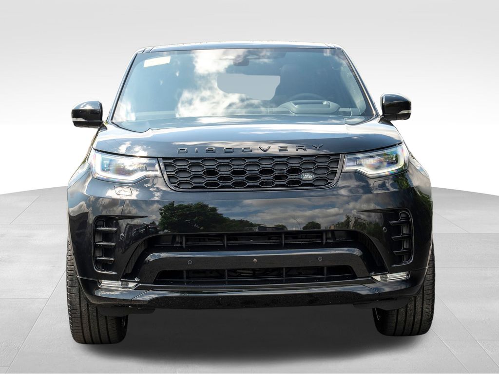 2025 Land Rover Discovery SE photo 2